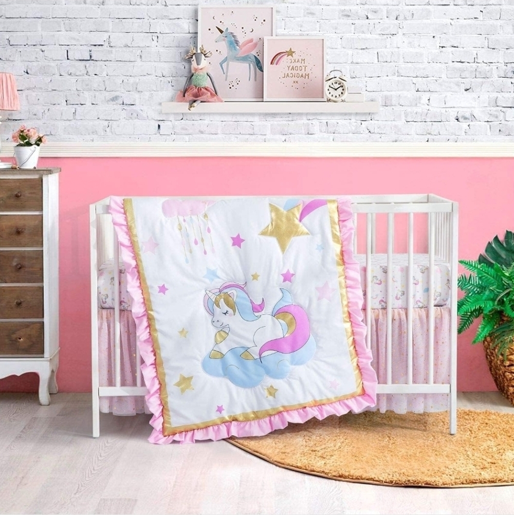 Unicorn Crib Bedding 3-Piece Set – Like New, Ultra Soft & Adorable 🦄💖